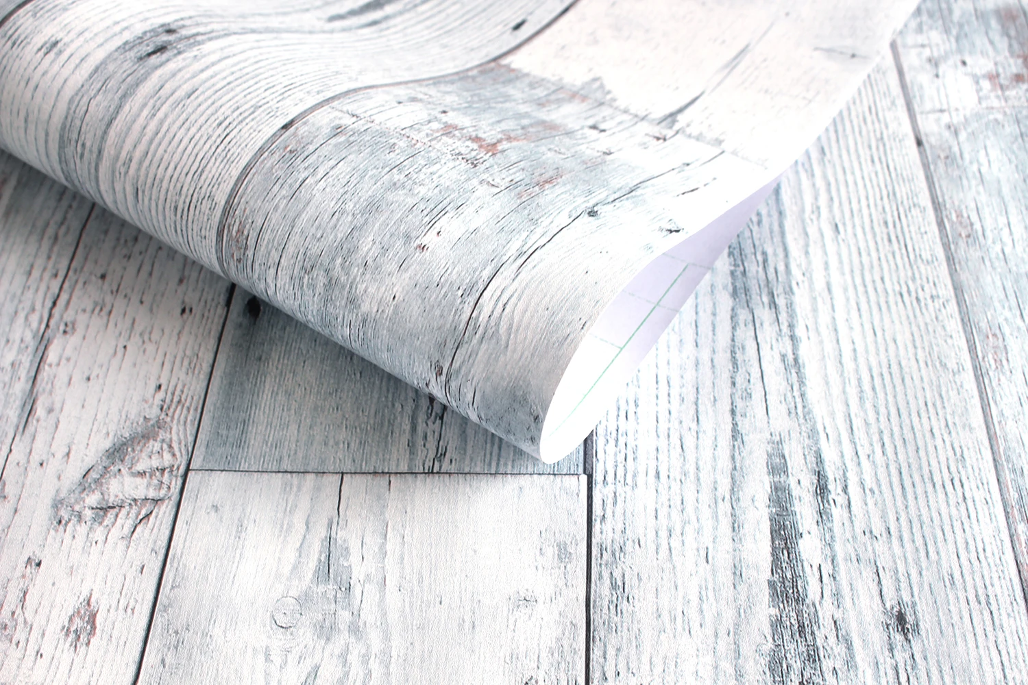 HaoHome Peel and Stick Wood Wallpaper Scandinavian Style Vinyl Self-Adhesive Vintage Faux Wood Contact Paper For Home Decor